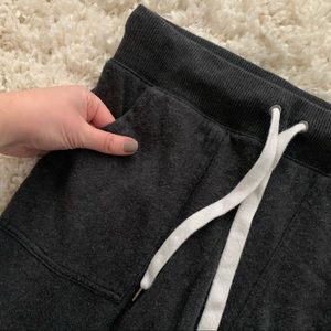 Aerie Gray Jogger Sweatpants (S)